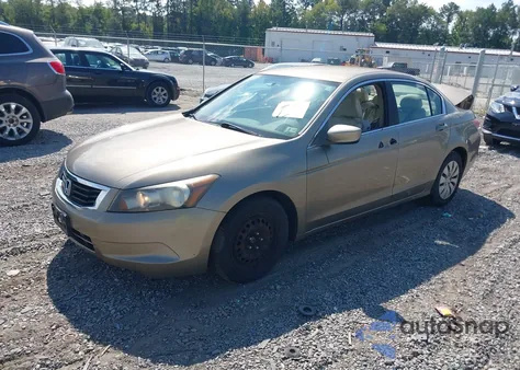 2009 Honda Accord 2.4 Lx z USA, uszkodzony, nr VIN 1HGCP26349A182364